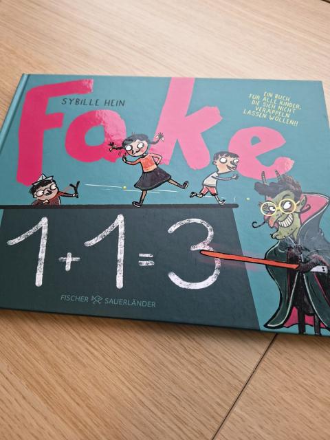 fake 1+1=3